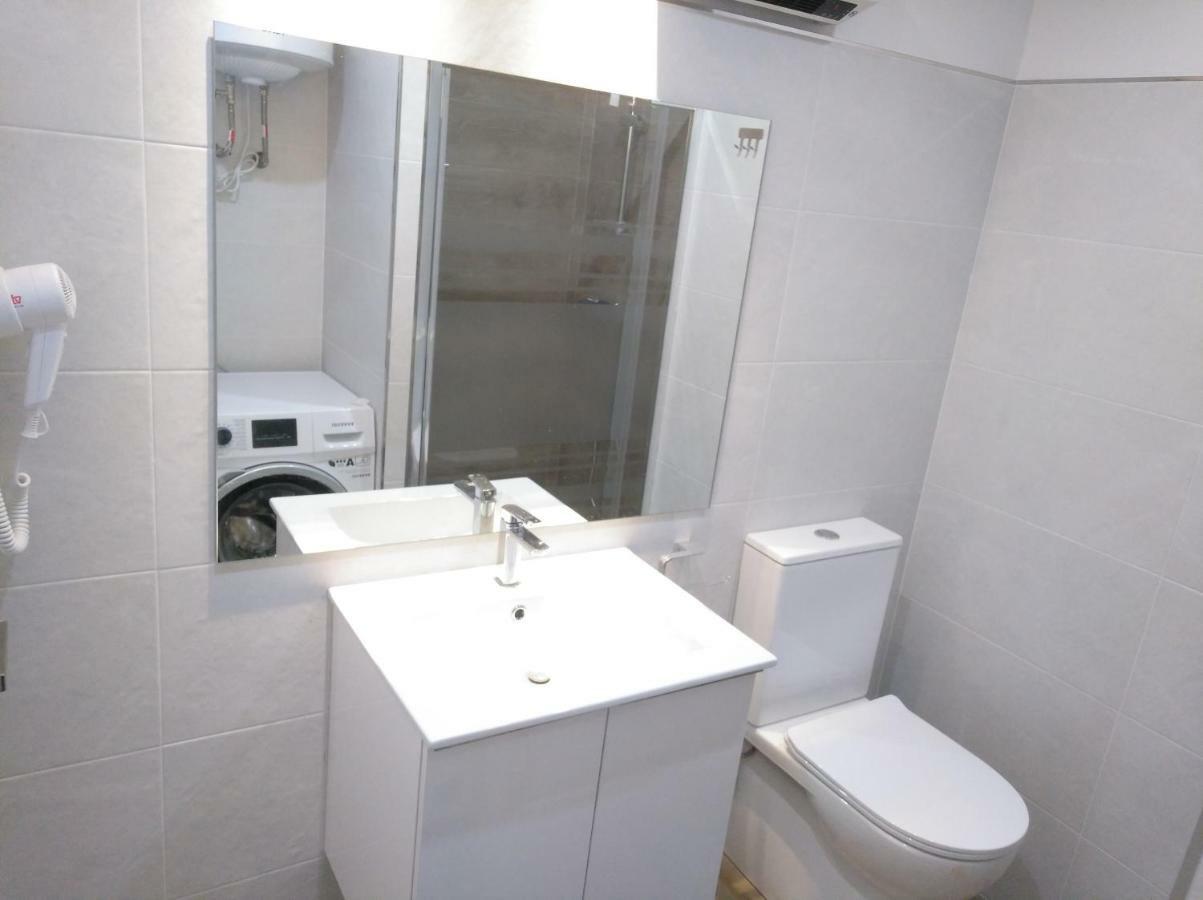 Apartamentos Poniente Villanueva De Arosa Exterior photo