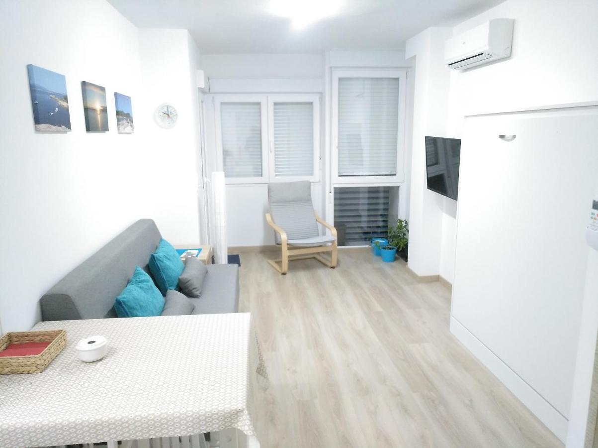 Apartamentos Poniente Villanueva De Arosa Exterior photo